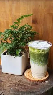 Hình ảnh Matcha latte kem mặn