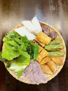 Hình ảnh Combo 1  Bún Đậu Thập Cẩm ( phần 1 ng) + 1 ly nước sấu
