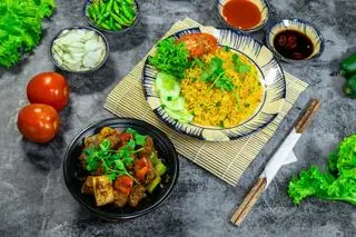 Hình ảnh Cơm chiên bò lúc lắc