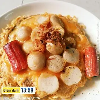 Hình ảnh mì trộn phủ trứng 
