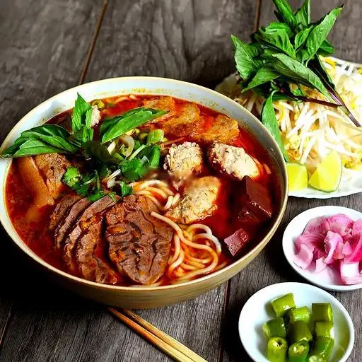 Hình ảnh Bún bò huế đặc biệt - 01 pepsi