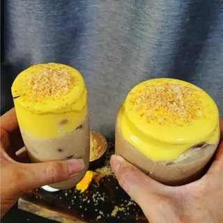 Hình ảnh Trà sữa kem dừa nướng