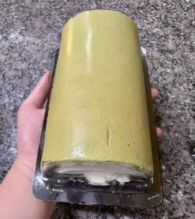 Hình ảnh bông lan matcha cuộn kem
