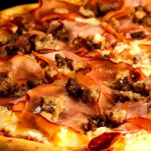 Hình ảnh Pizza Bò Với Jambon - Cỡ Vừa