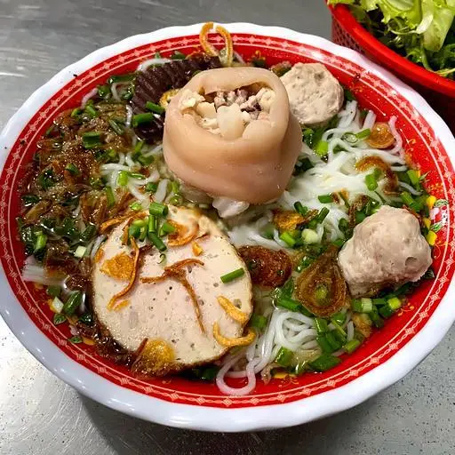 Hình ảnh Bún Giò Mọc Chả