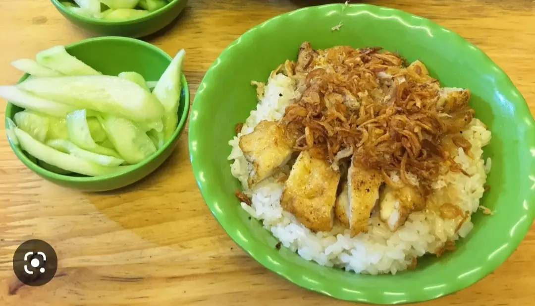 Hình ảnh XÔI CHẢ CÁ Nóng