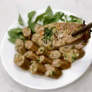 Hình ảnh Dồi Sụn Quay Lu (đĩa to)