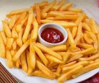 Hình ảnh Khoai tây chiên lắc phố mai 