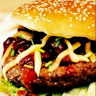 Hình ảnh Burger Bò Gà Xúc Xích + Chai CoCa - Ahy 201 Tân Hoà Đông