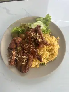 Hình ảnh Cơm Da Gà Mắm Tỏi