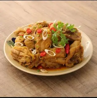 Hình ảnh Cơm gà kho sả ớt 