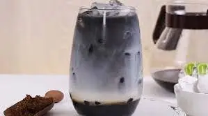 Hình ảnh Trà Sữa Than Tre Trân Châu 