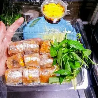 Hình ảnh Bánh tráng lụi sốt me bơ