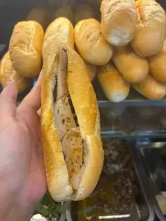 Hình ảnh Bánh mì Chả