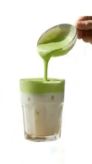 Hình ảnh Latte Kem Hạt Dẻ
