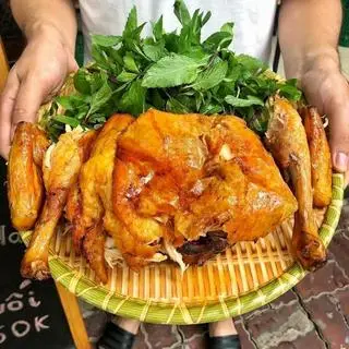 Hình ảnh gà quay 1/2 con - tặng 1 hũ sốt chấm 