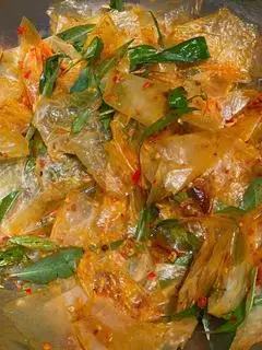 Hình ảnh Phơi sương trộn sa tế tỏi phi