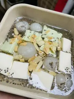 Hình ảnh Chè Khúc Bạch