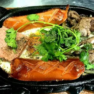 Hình ảnh Bò trứng pate xúc xích