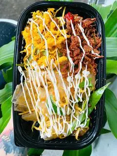 Hình ảnh Trộn sốt bò 