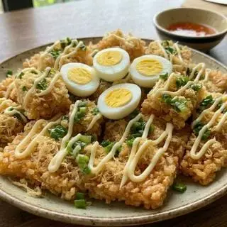 Hình ảnh Cơm cháy mỡ hành chà bông cút cút