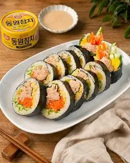 Hình ảnh Kimbap cá ngừ