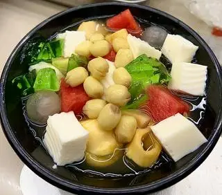 Hình ảnh Chè khúc bạch hạt sen