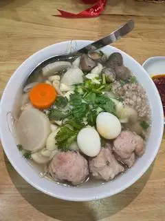 Hình ảnh Nui mọc heo