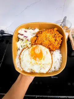 Hình ảnh Cơm Trắng Má Đùi