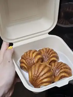 Hình ảnh Butter Tteok - 4 chiếc
