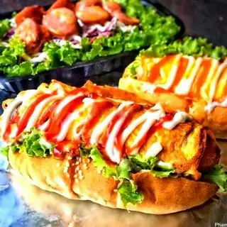 Hình ảnh Hotdog Xúc Xích Trứng Cuộn - Phomai