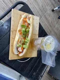 Hình ảnh Combo A - Bánh mỳ & trà chanh ( sữa đậu )