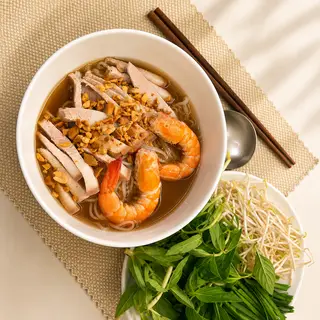 Hình ảnh Tô Thịt Xắt + 2 Tôm