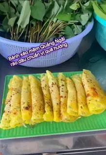 Hình ảnh Bánh Xèo Mềm Tôm Thịt (3 cái)