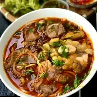 Hình ảnh Bún bò tái 