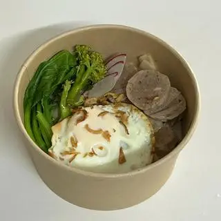 Hình ảnh mì trộn ốp la - bò viên nhà làm