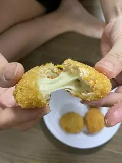 Hình ảnh Bánh gà phô mai