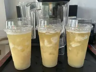 Hình ảnh Trà mãng cầu tươi (L)