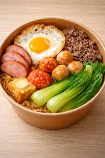 Hình ảnh Mì trộn đặc biệt
