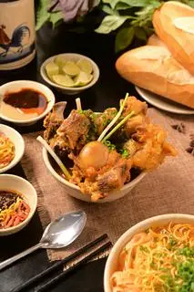 Hình ảnh Hủ tiếu/Mì Xương