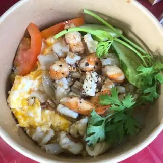 Hình ảnh Cơm Hải Sản Phủ Trứng 
