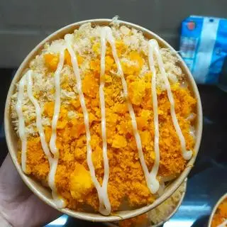 Hình ảnh Bông Lan Trứng Muối Truyền Thống