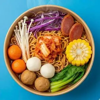 Hình ảnh Mỳ cay Tôm hình [kèm tô giấy đũa muỗng]