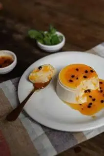 Hình ảnh Panna Cotta Ý Vị Chanh Dây