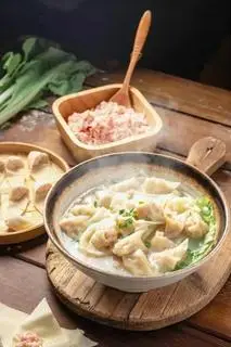 Hình ảnh Canh hoành thánh nhân thịt nguyên bản - 鲜肉云吞汤