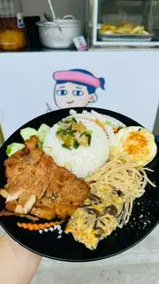 Hình ảnh Cơm tấm sườn - trứng