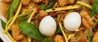 Hình ảnh bánh tráng phơi sương trộn tóp mỡ 