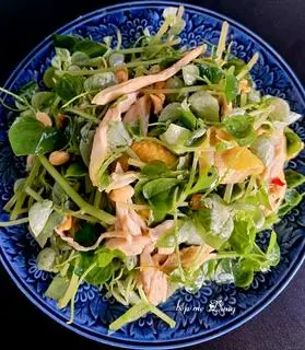 Hình ảnh Gỏi Gà Rau Càng Cua (nguyên con)