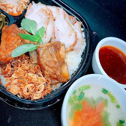 Hình ảnh Cơm xá xíu sườn