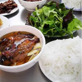 Hình ảnh Bún Chả Đặc Biệt Nhiều Thịt